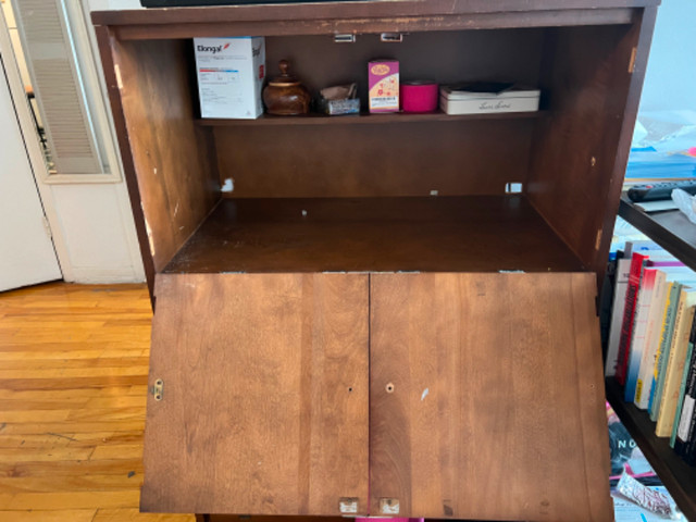 Vintage wood secretary hinge desk secrétaire chest of drawers dans Commodes et armoires  à Ville de Montréal - Image 3