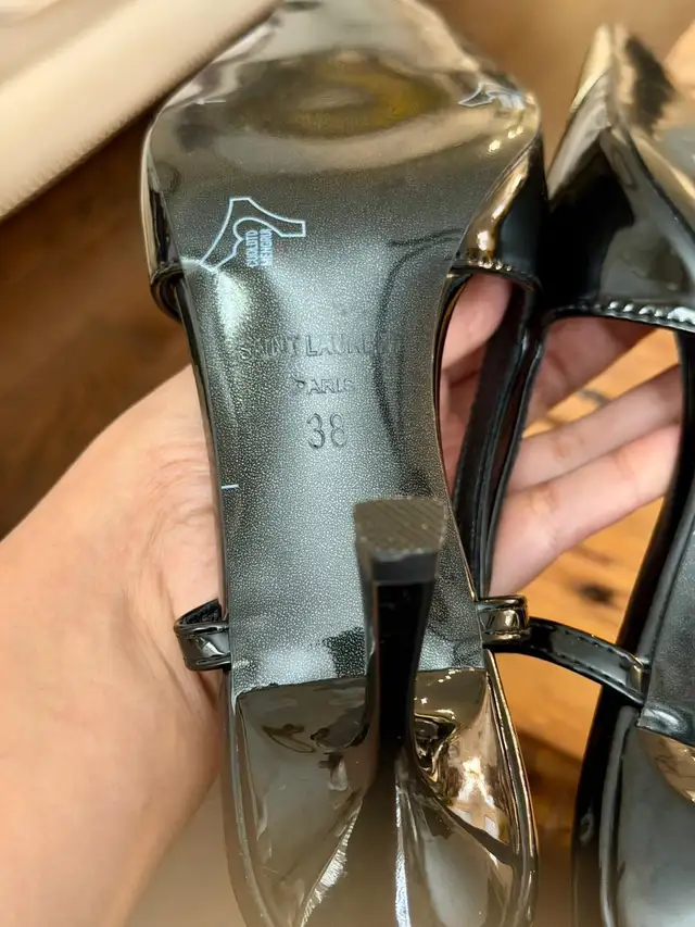 YSL Heels women shoes in Women's - Shoes in Oakville / Halton Region - Image 5