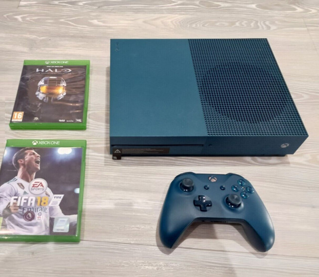 Navy blue store xbox one s