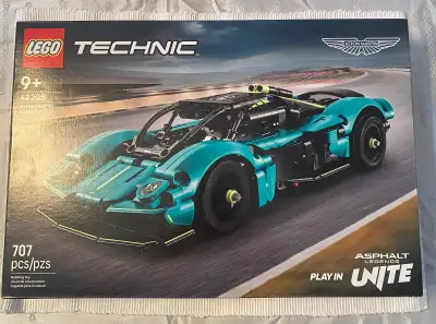 NEW Lego Technic Aston MartinValkyrie #42208, View more