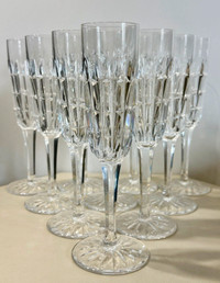 6 Flûtes à champagne cristal signés St Louis