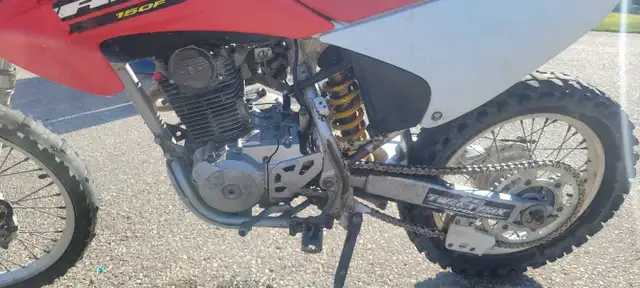 Crf 150f in Dirt Bikes & Motocross in London - Image 7