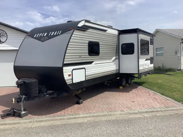 2021 Aspen Trail 27’ Travel Trailer in Travel Trailers & Campers in Chilliwack - Image 3