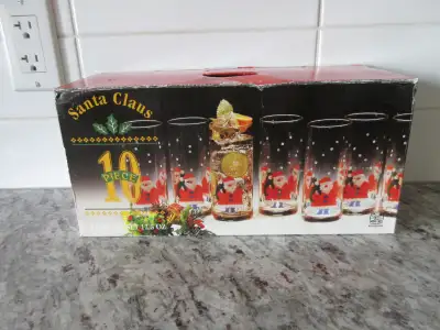*Vintage* KIG Santa Clause Tumbler Glass Set, View more