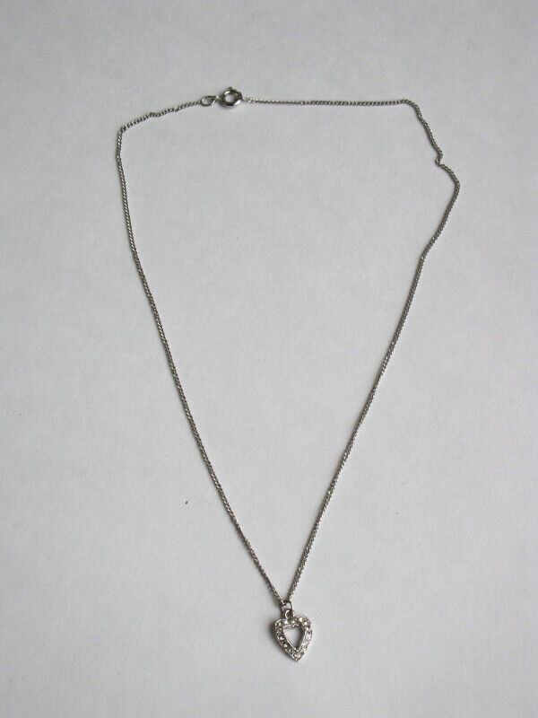 Silver Plated Heart Pendant Necklace with Cubic Zirconia Stones in Jewellery & Watches in City of Toronto