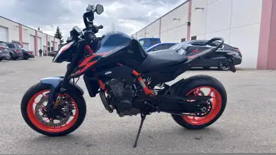 The Scalpel: Precision. Power. Pure Streetfighter Attitude. Built for riders who want razor-sharp ha...