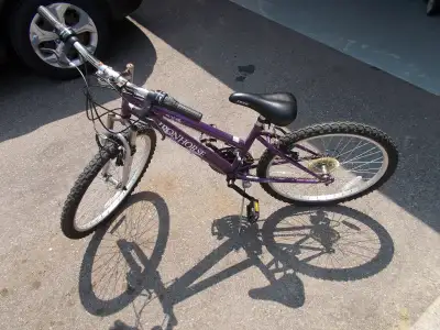 IRONHORSE - Outlaw 18 Speed Girls Mountain Bike, View more