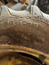John Deere Rims, Tires and Hubs