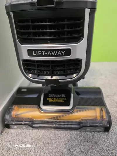 Works on carpets and hardwood floors perfect for pet owners. Lightly used then decided on getting a...
