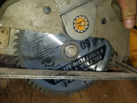 Plug in circular skill saw with new blade