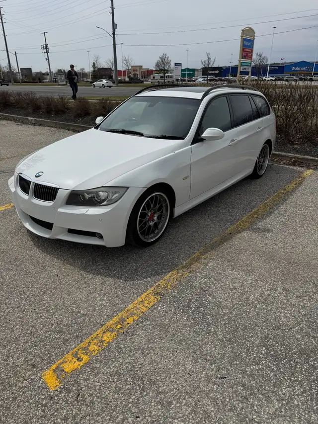 2008 BMW E91 335i in Cars & Trucks in Markham / York Region - Image 4