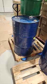 55 Gallon/250 litre Metal drums for sale. Cosmetic/food use. $10
