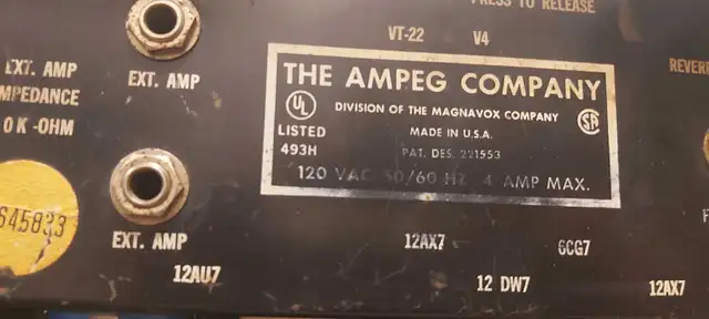 Ampeg V4 Guitar Amp Head in Amps & Pedals in St. Catharines - Image 5