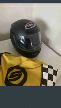 Suomy Apex Helmet (Black) Size Medium Clear visor included Like new $175 Scarborough (647) 961-4953