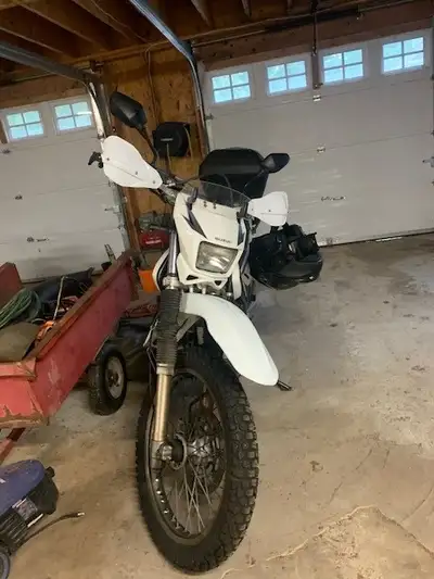 2nd owner. Ive owned it 1.5 years. Has a low, seat concepts seat and is in factory low position. Sea...