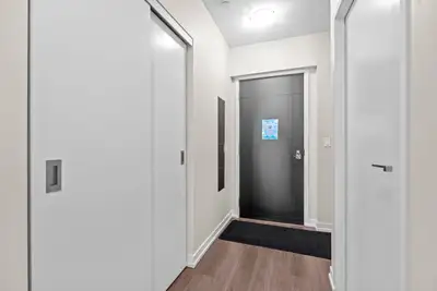 Stunning Modern 2bed/2bath Furnished Apt, View more