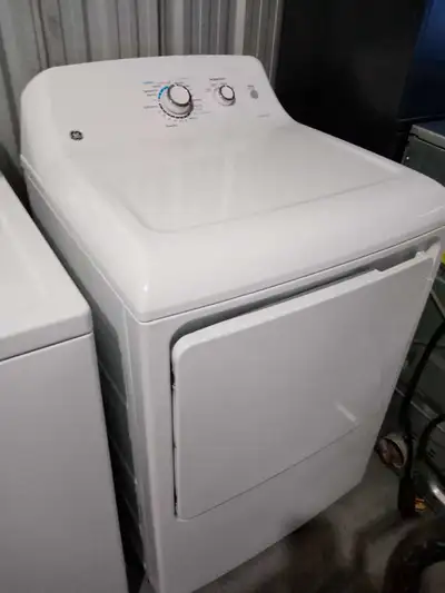 Working condition no issues with warranty under 2 years old pickup upper Ottawa and stone Church roa...