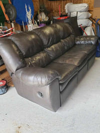 Leather couch -Reclining 