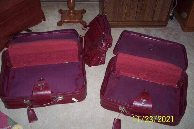 Samsonite luggage for sale in Other in North Bay - Image 3
