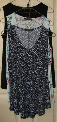 Designer Brazil Knit Swing Top 3 Diff Sz M Made in Canada CHOICE