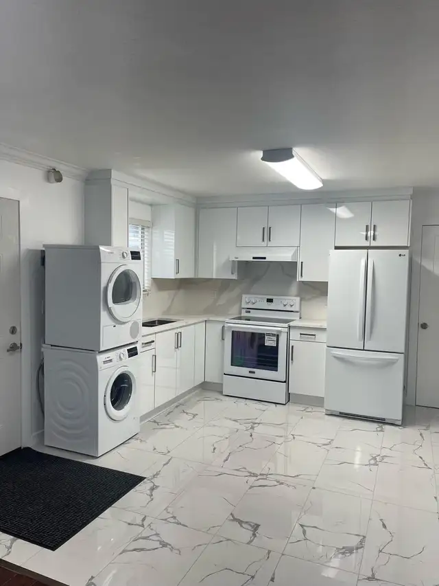 basment for rent very spacious