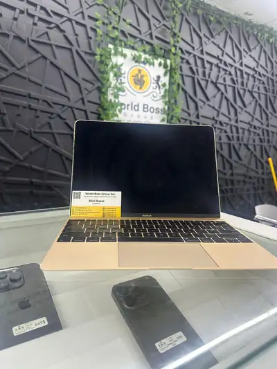 MacBook 12 inch - 256GB SSD - 8GB ram, View more