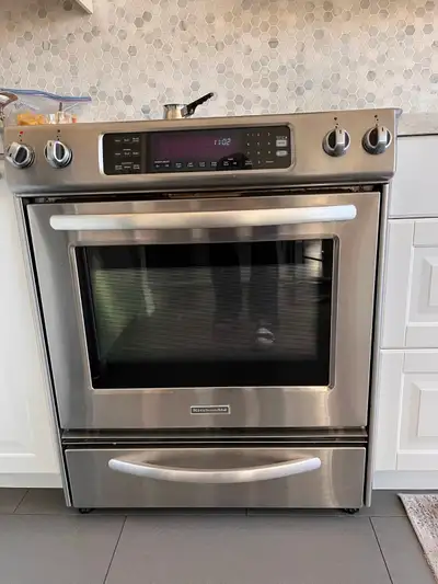 KitchenAid 6.4 cu. ft. Electric Range with Self-Cleaning Convect, View more