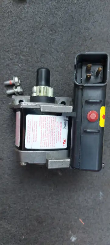 Snow Blower Starters in Snowblowers in City of Toronto - Image 9