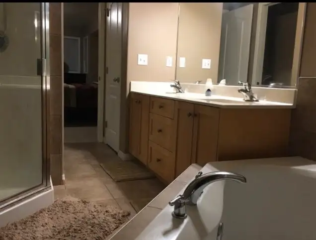 Large Furnished room with private bathroom62863775864195123