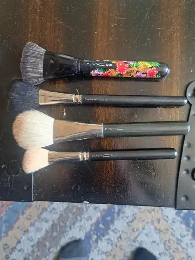 Mac brushes, View more