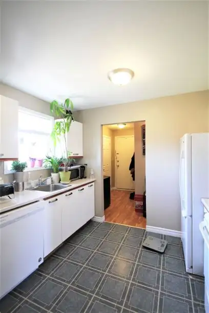 Posted in w/ the military? Need help finding a suitable rental? in Long Term Rentals in Petawawa - Image 13