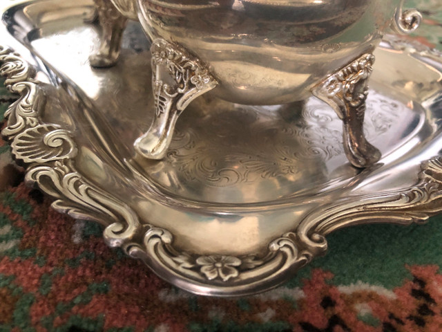 Silver teapot set of two plus the tray in Kitchen & Dining Wares in Winnipeg - Image 2