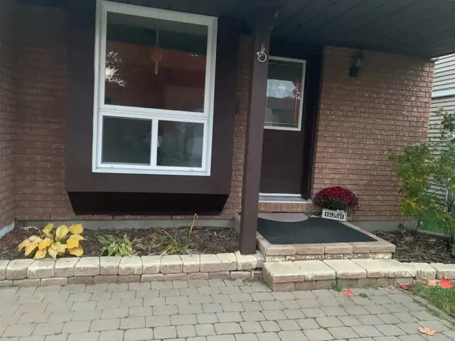 3Bed, 2 Bath (1F,1H) Single Detached House for Rent63815814825857121