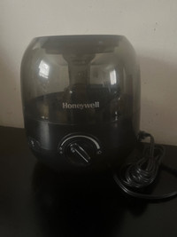 Honeywell humidifier and diffuser 