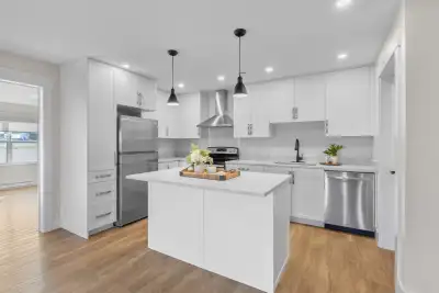 Unit for Rent: 2-Bedroom 2nd Floor – 17 Capital Drive, Charlottetown Available as of May 1st. Bright...