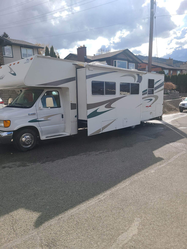 2006 Jayco Greyhawk 31SS RV Low Mileage RVs & Motorhomes Kamloops