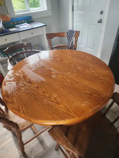 *CAN DELIVER* Solid Oak Pedestal Table, View more