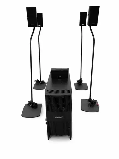 Bose Acoustimass 10 Series IV system. Includes: • 5 cube speakers • Bass module (subwoofer) • Speake...