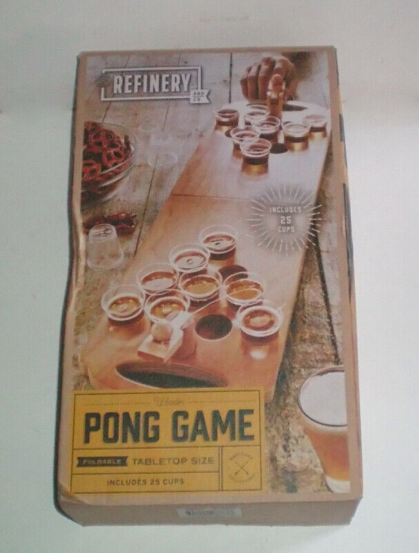 Wooden Foldable Tabletop Pong Game in Toys & Games in London