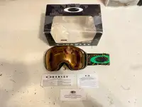 Brand new Oakley Airbrake XL Snow Goggles with Prizm Lens