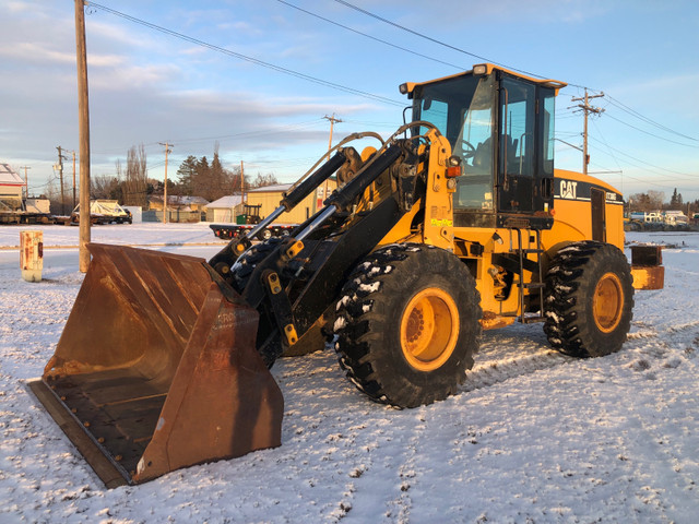 2005 CATERPILLAR IT38G WHEEL LOADER in Heavy Equipment in Edmonton