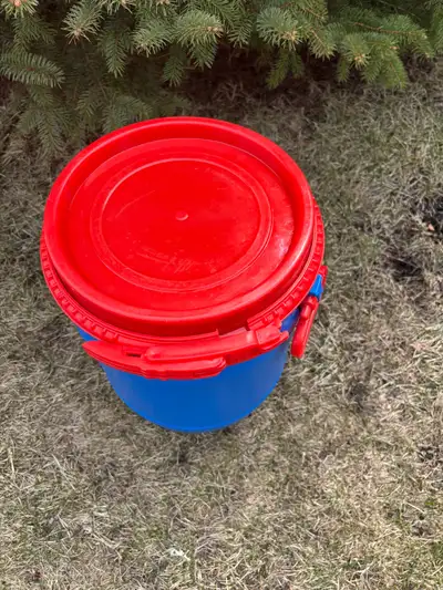 Johnny will deliver: March 6, 2026. Canoe / Bear / Portage / Shipping / Boat / 20 L, Barrel $30.00....