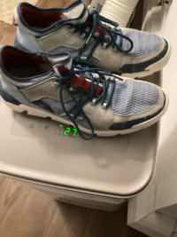 CAT Footwear men’s Crail  casual shoes $10.00 size 10 1/2