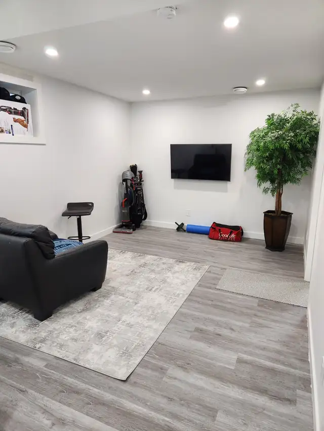 Helper required in house