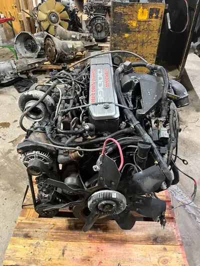 Variety of parts for second gens dm for info Engines Diffs T case Bumpers Tailgates Body panels ( fe...