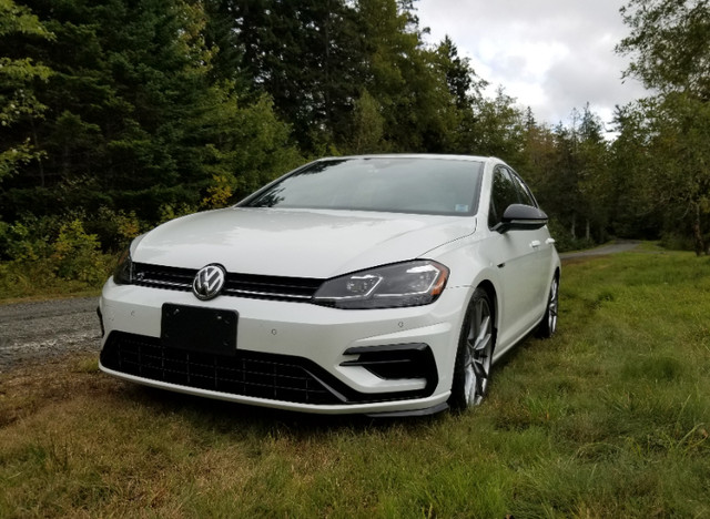 2018 V.W Golf "R" - DSG - low kms - with snows and dash cams in Cars & Trucks in Bedford - Image 3