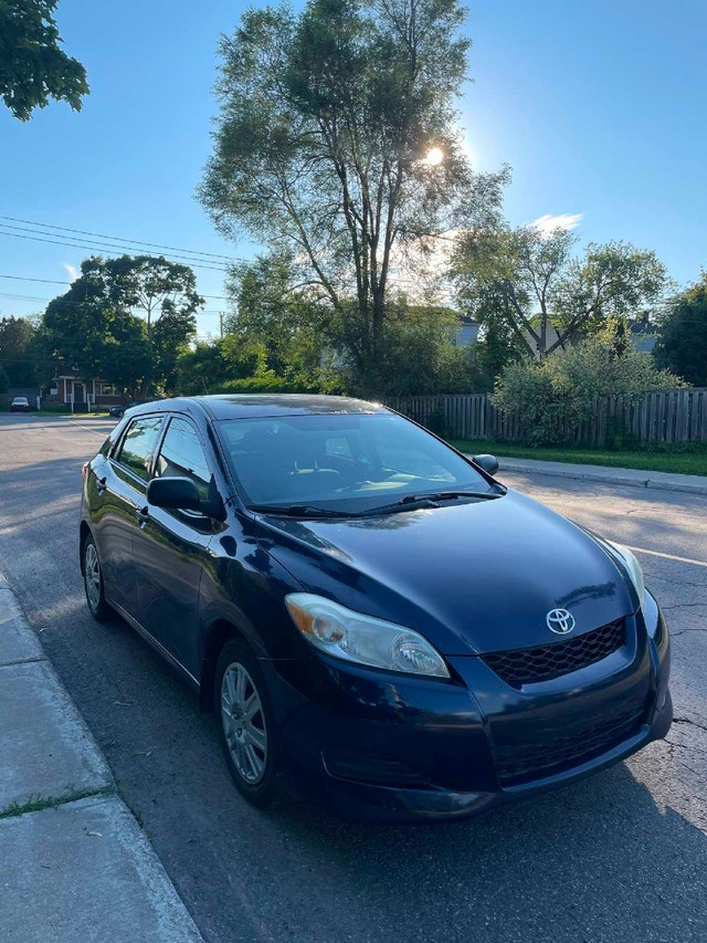 Toyota Matrix — photo 2