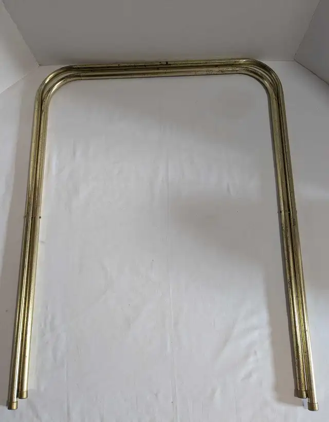 VTG Folding TV Tray Table Metal Legs  in TV Tables & Entertainment Units in Charlottetown - Image 6