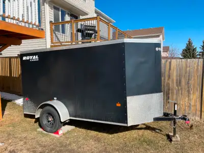 Selling my 2021 Royal Cargo Stealth 5×10 enclosed trailer, perfect for hauling tools, cargo, or recr...