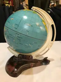 Globe terrestre vintage 1960  miniature midcentury